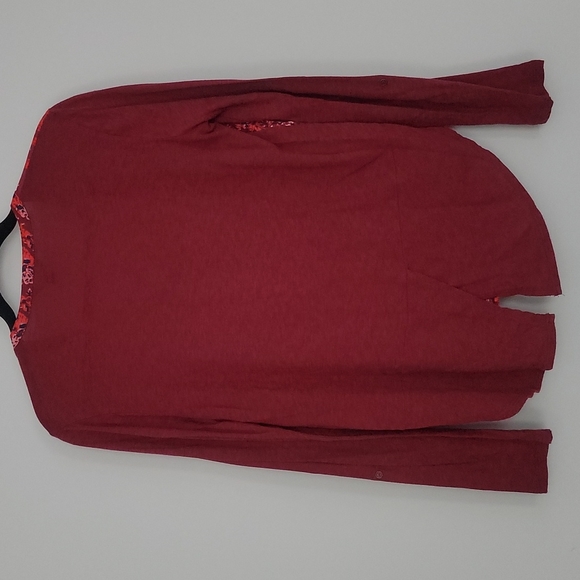 Lucky Brand Long Sleeve Pullover - Picture 3 of 11
